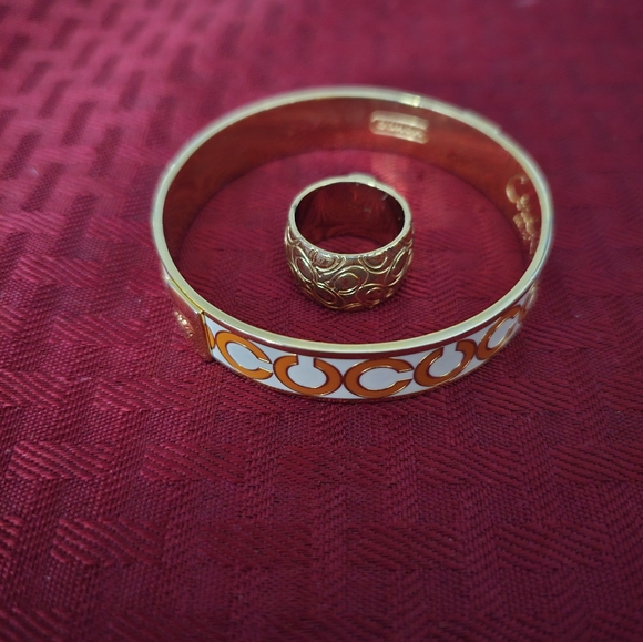 Coach Ring and Bracelet Set - Picture 4 of 4